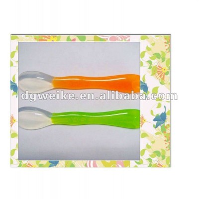 Fashion new design children/baby silicone spoon